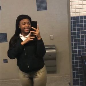 Meet your Posher, Paige